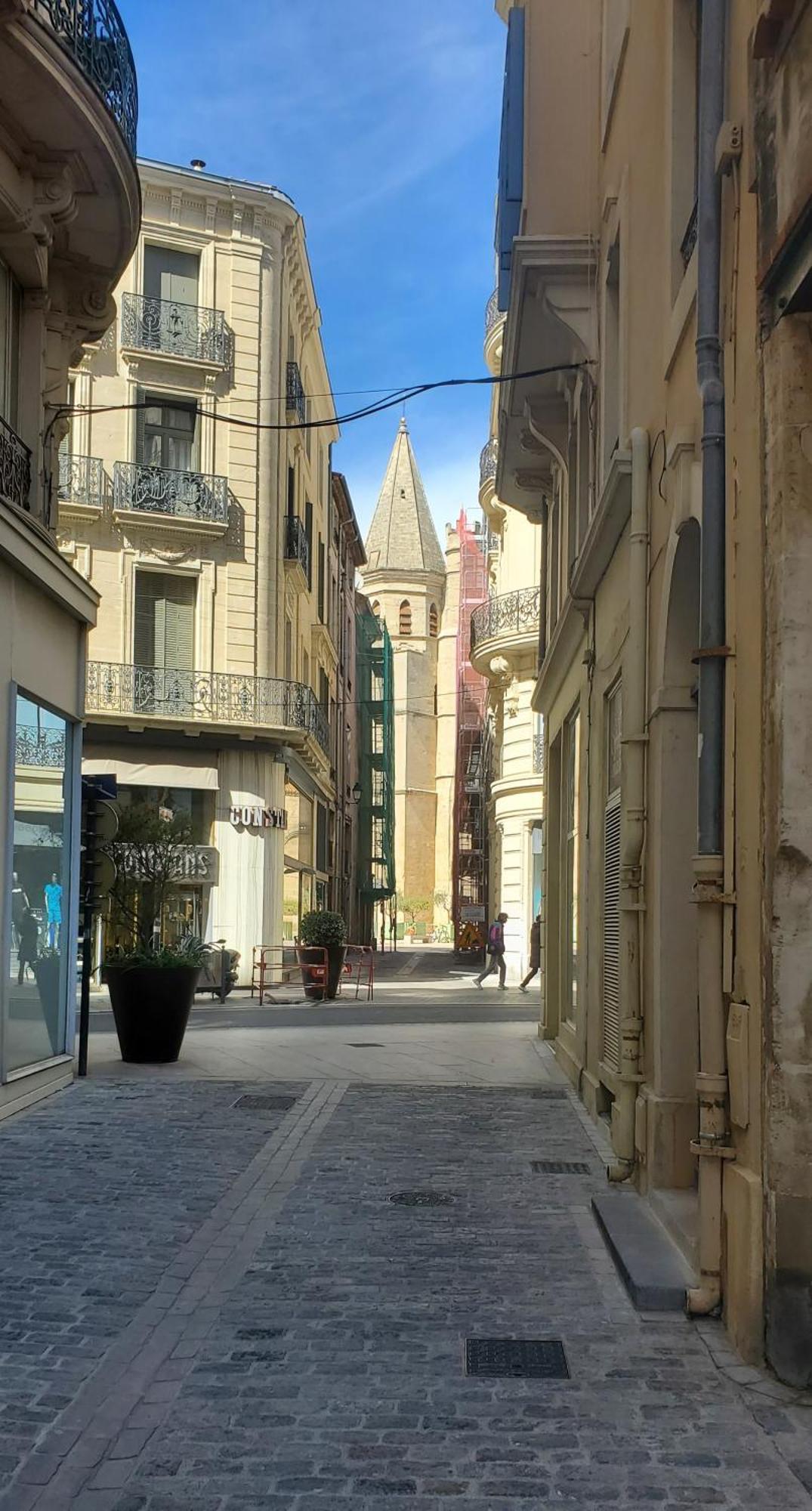 Le Grenier, Climatisation Terrasse Wi-Fi Netflix 15 Mn Coeur De Ville بزييه المظهر الخارجي الصورة